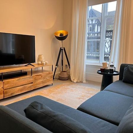 Modern Apartment Within Historic Chester City Walls Exteriör bild