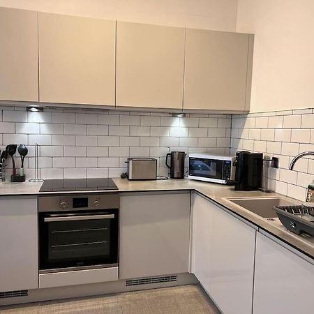Modern Apartment Within Historic Chester City Walls Exteriör bild